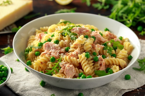 Creamy Fusilli Pasta - Frisian Flag