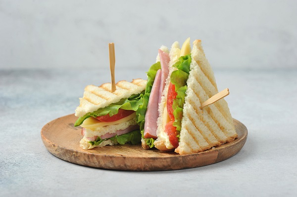 menu sarapan pagi sandwich - Frisian Flag
